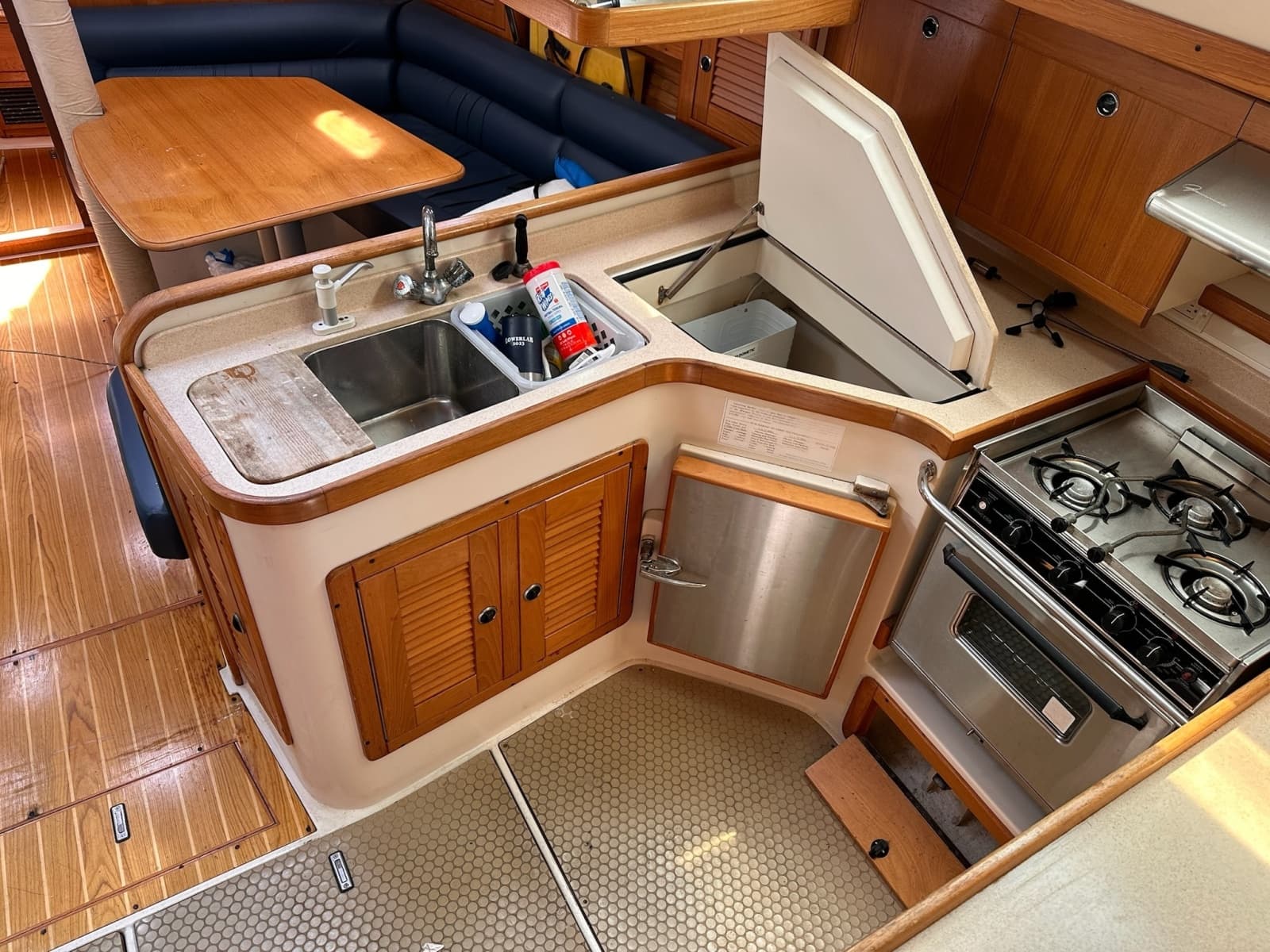 2002 Catalina 400 mkII