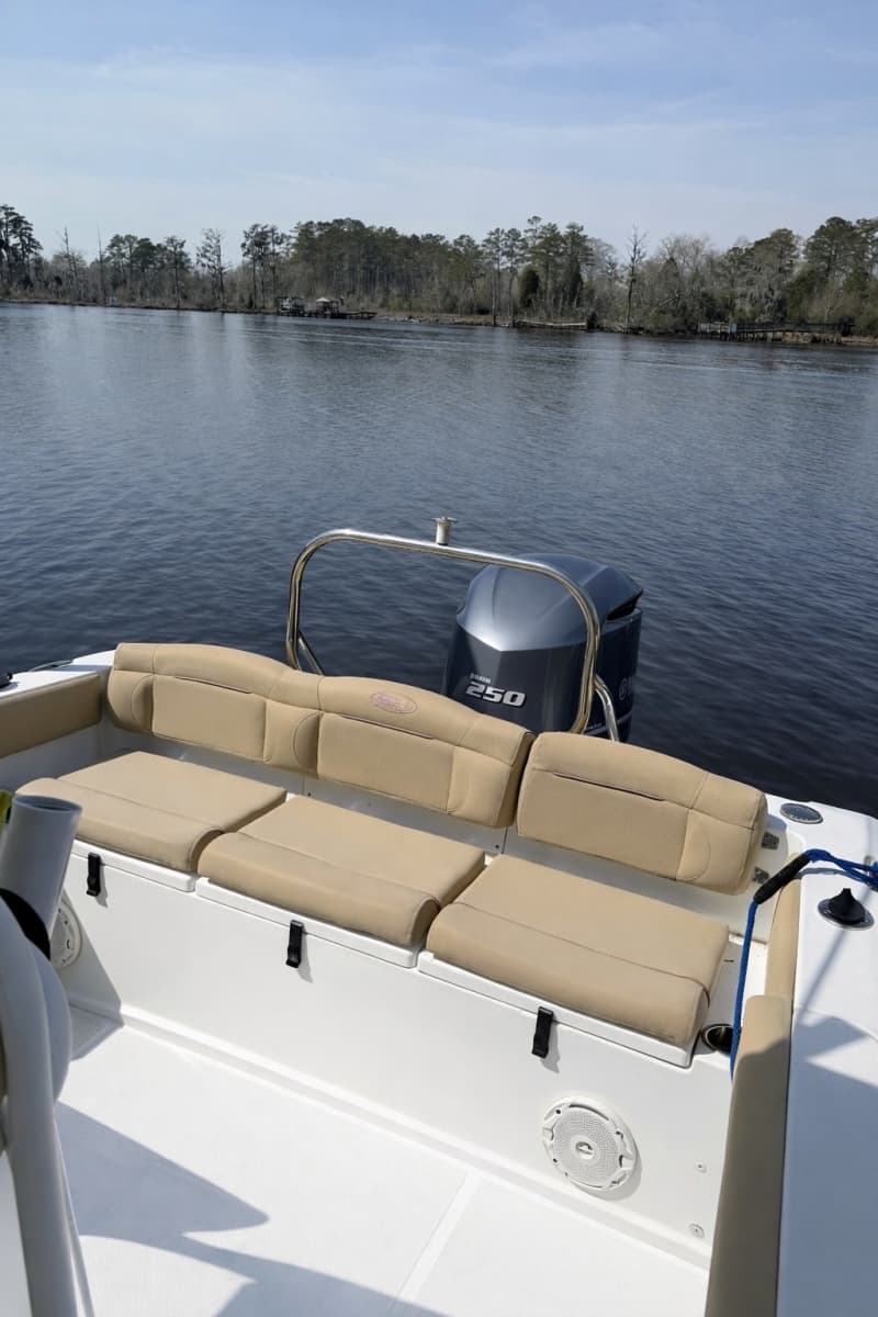 2018 Sea Hunt Ultra 234