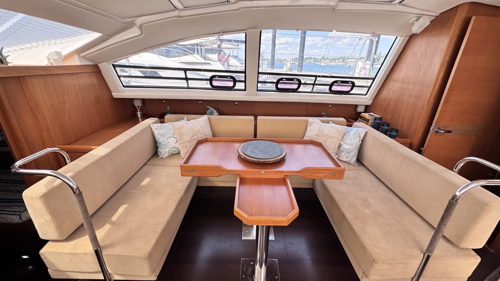 2011 Wauquiez Pilot Saloon 55 - Photo 32
