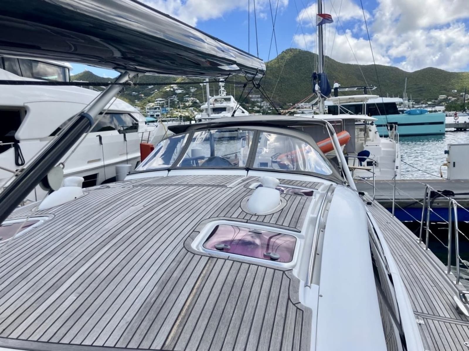 2011 Wauquiez Pilot Saloon 55