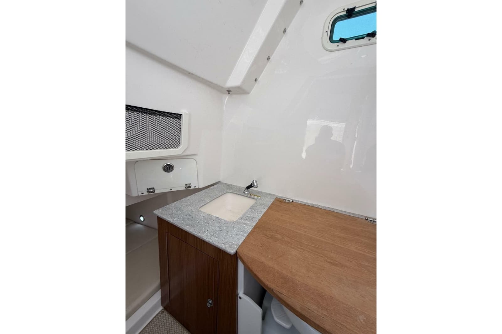 2021 Everglades 365 Center Console