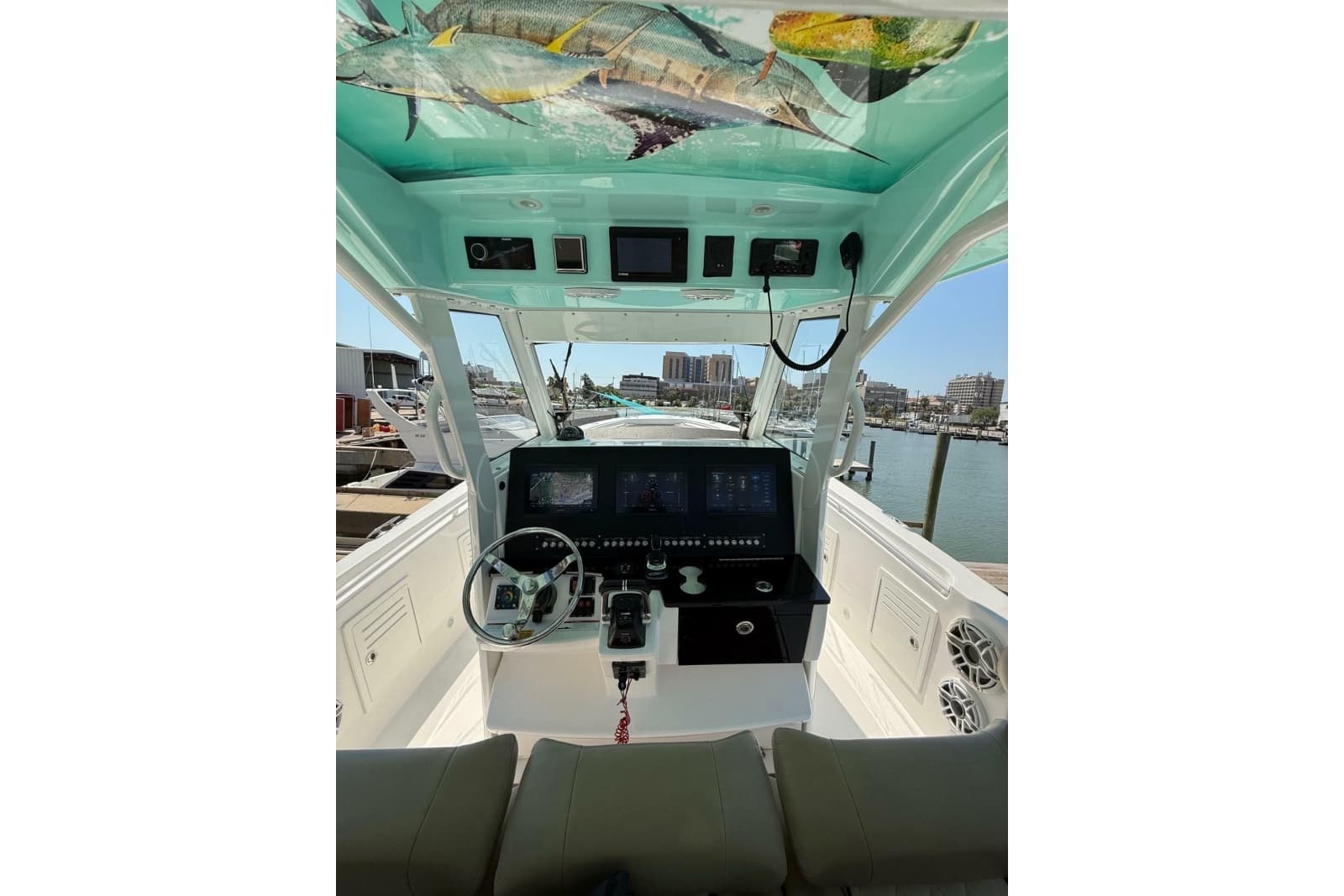 2021 Everglades 365 Center Console
