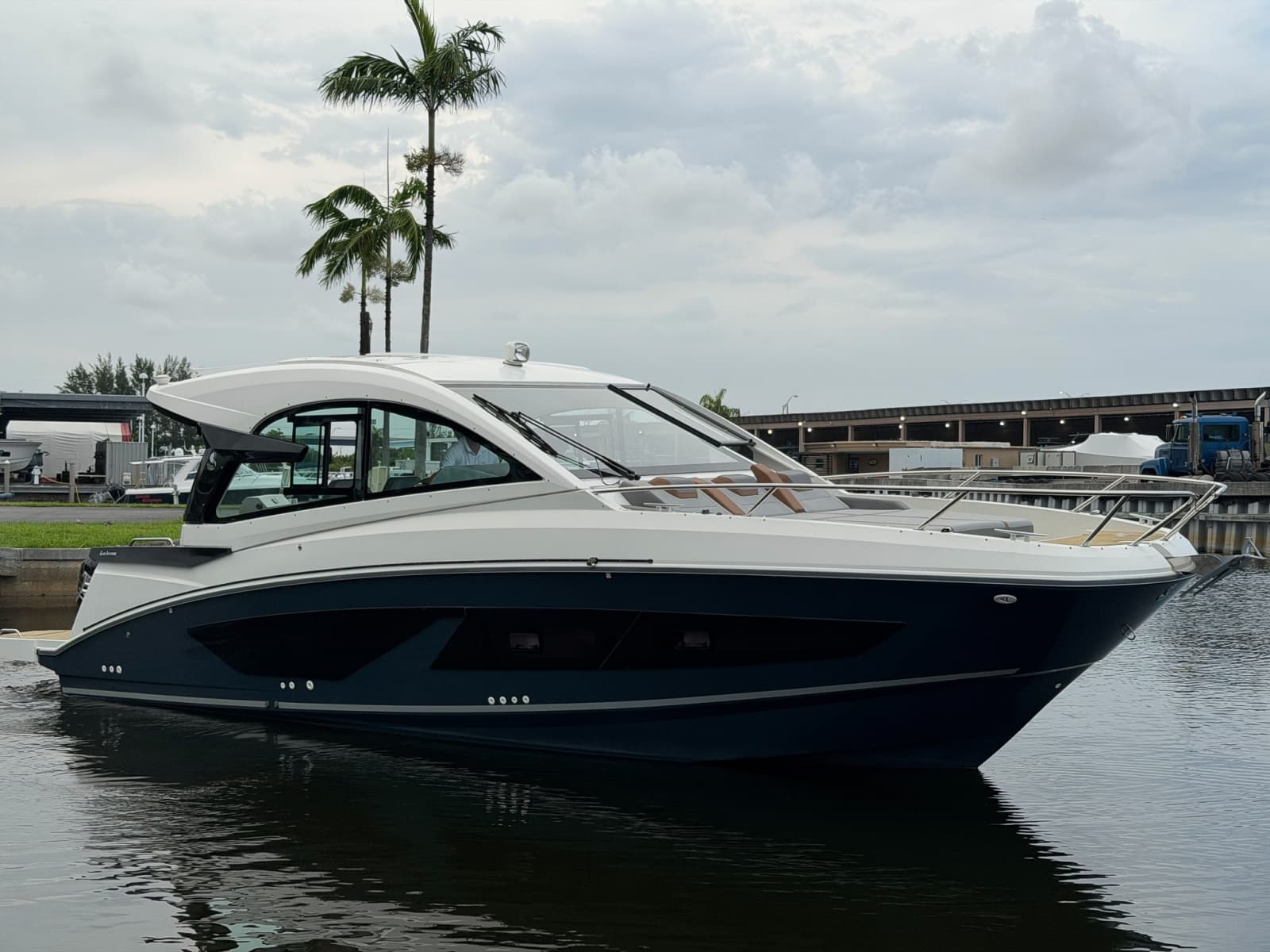 2023 Beneteau Gran Turismo 32 - Photo 36