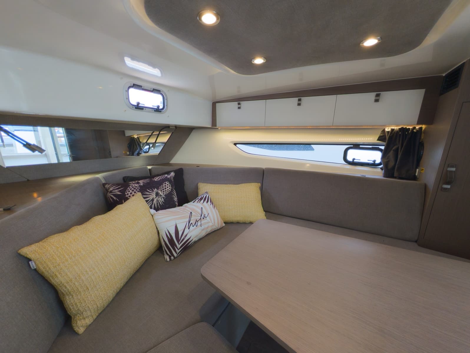 2023 Beneteau Gran Turismo 32 - Photo 24