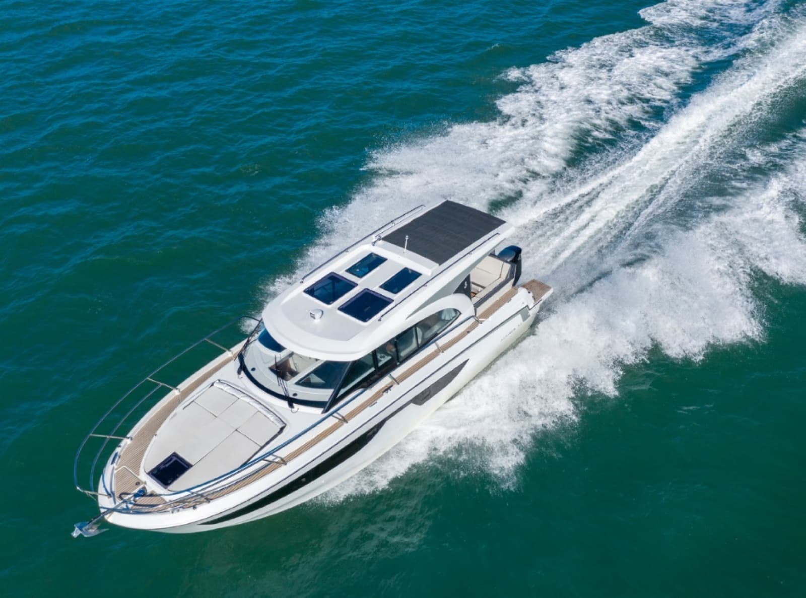 2023 Beneteau Antares 11