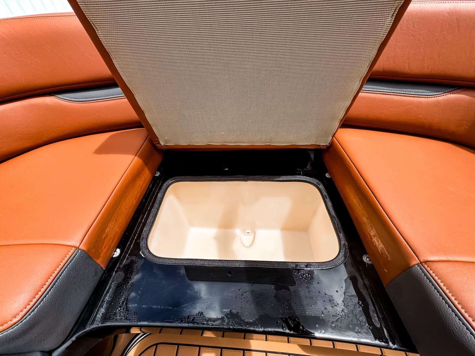 2017 Regal 2800 Bowrider - Photo 41