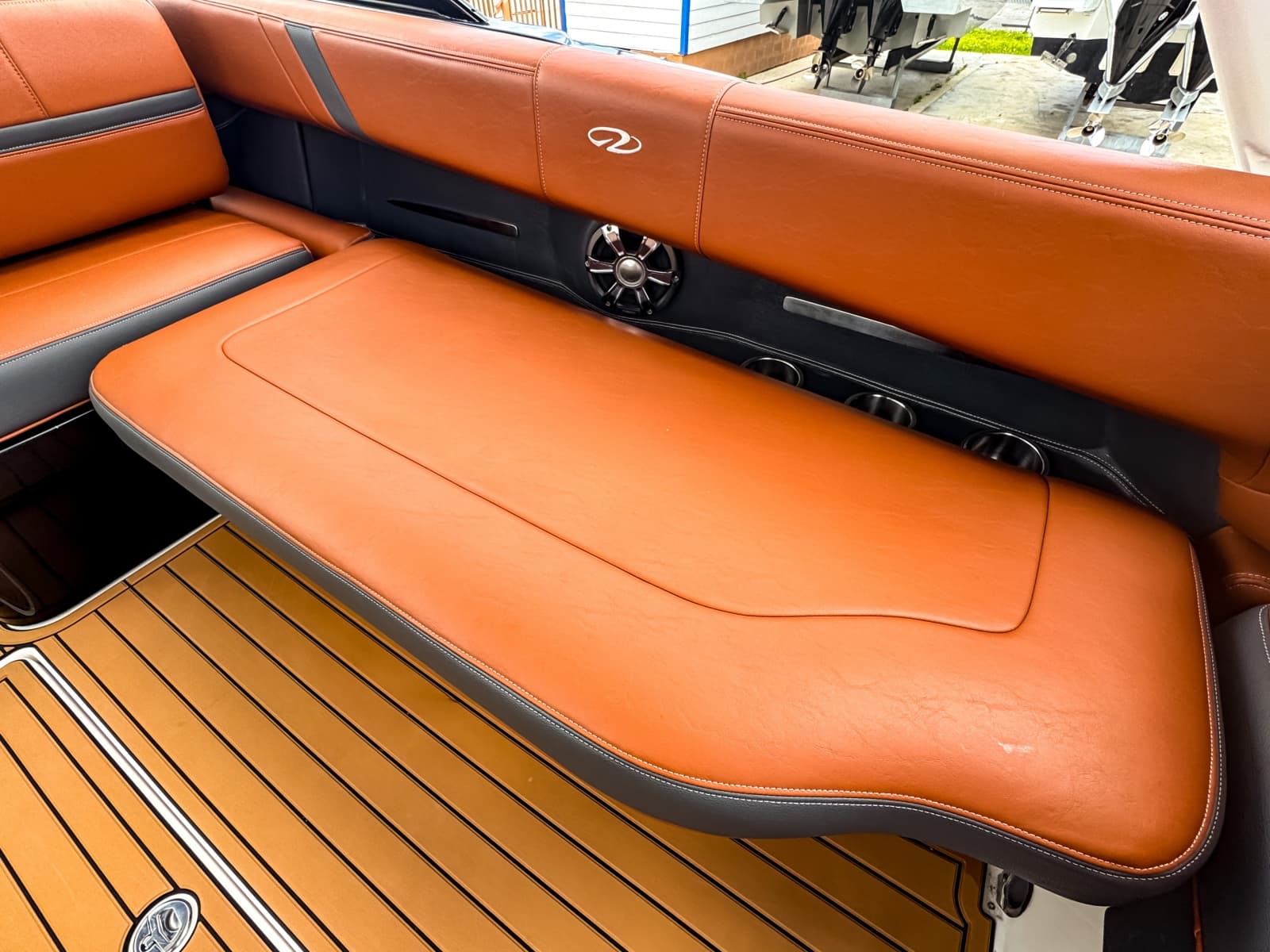 2017 Regal 2800 Bowrider - Photo 16