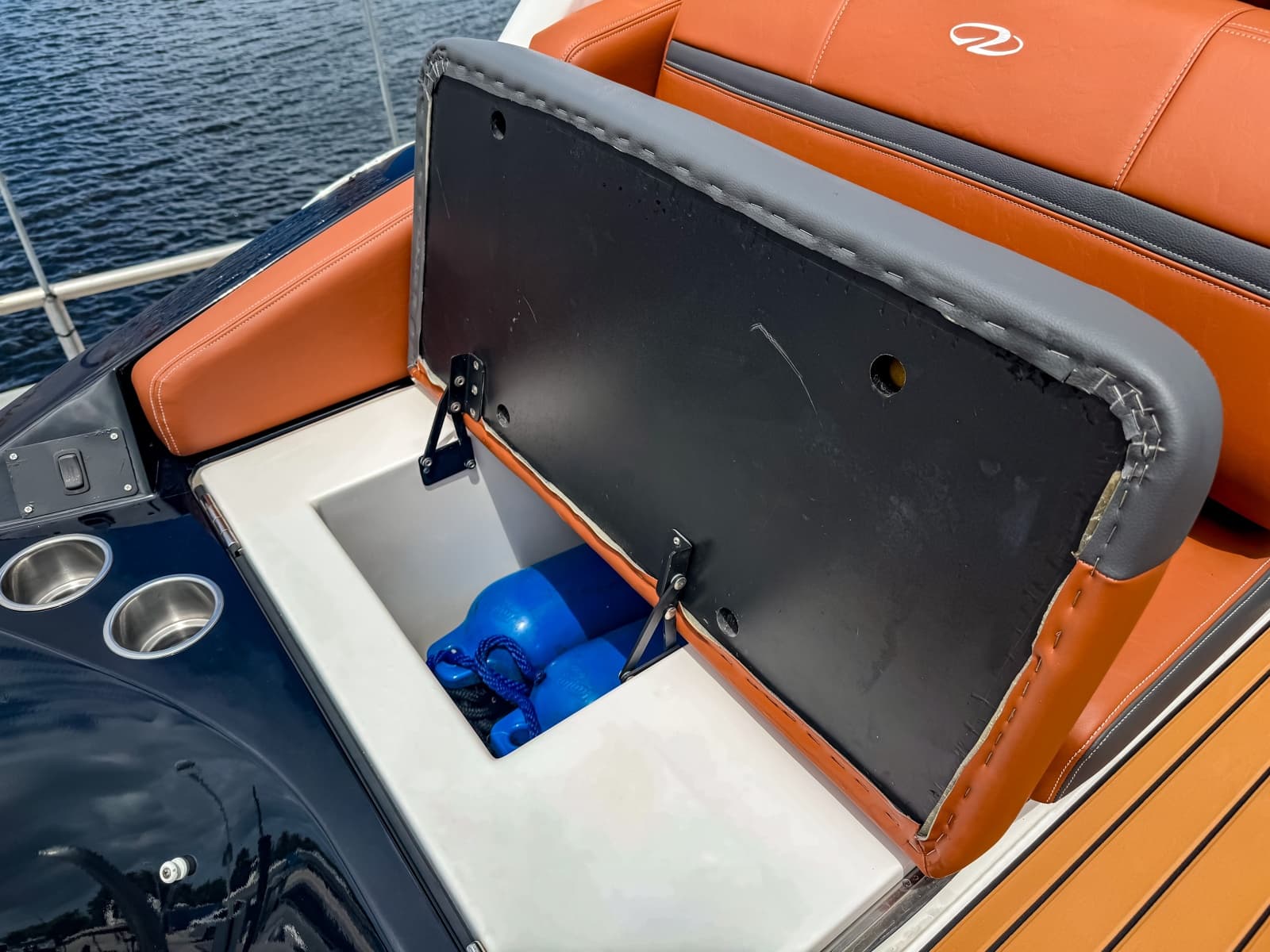 2017 Regal 2800 Bowrider - Photo 11
