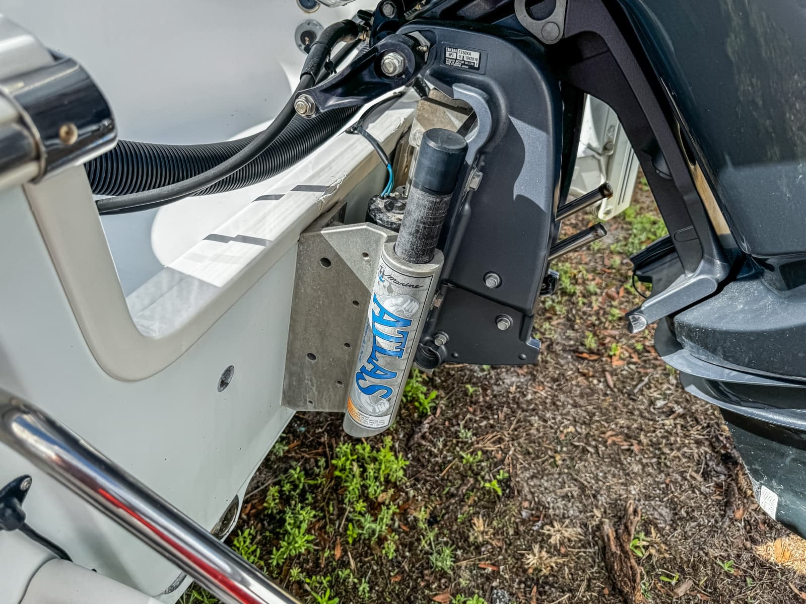 2014 Sportsman Masters 247 Bay Boat