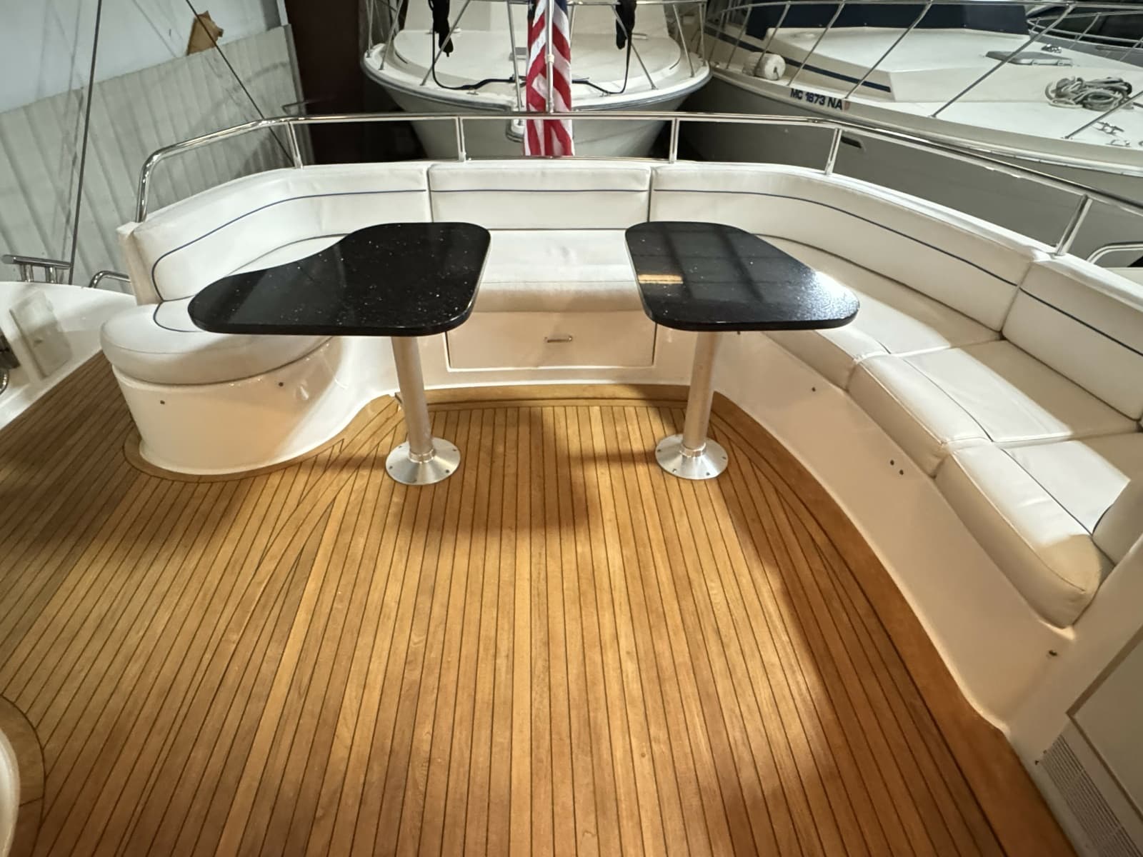 2001 Neptunus 56 Express