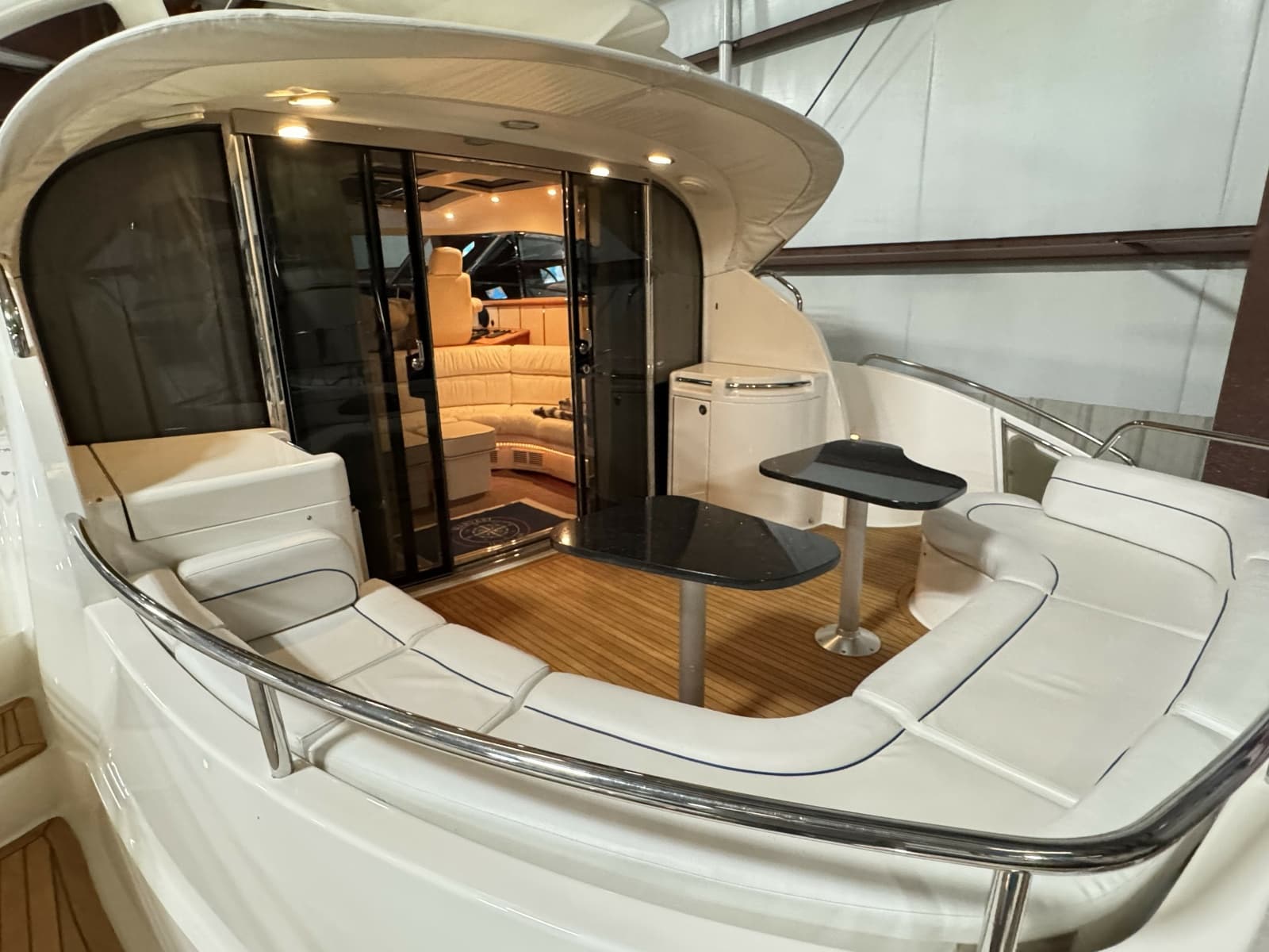 2001 Neptunus 56 Express