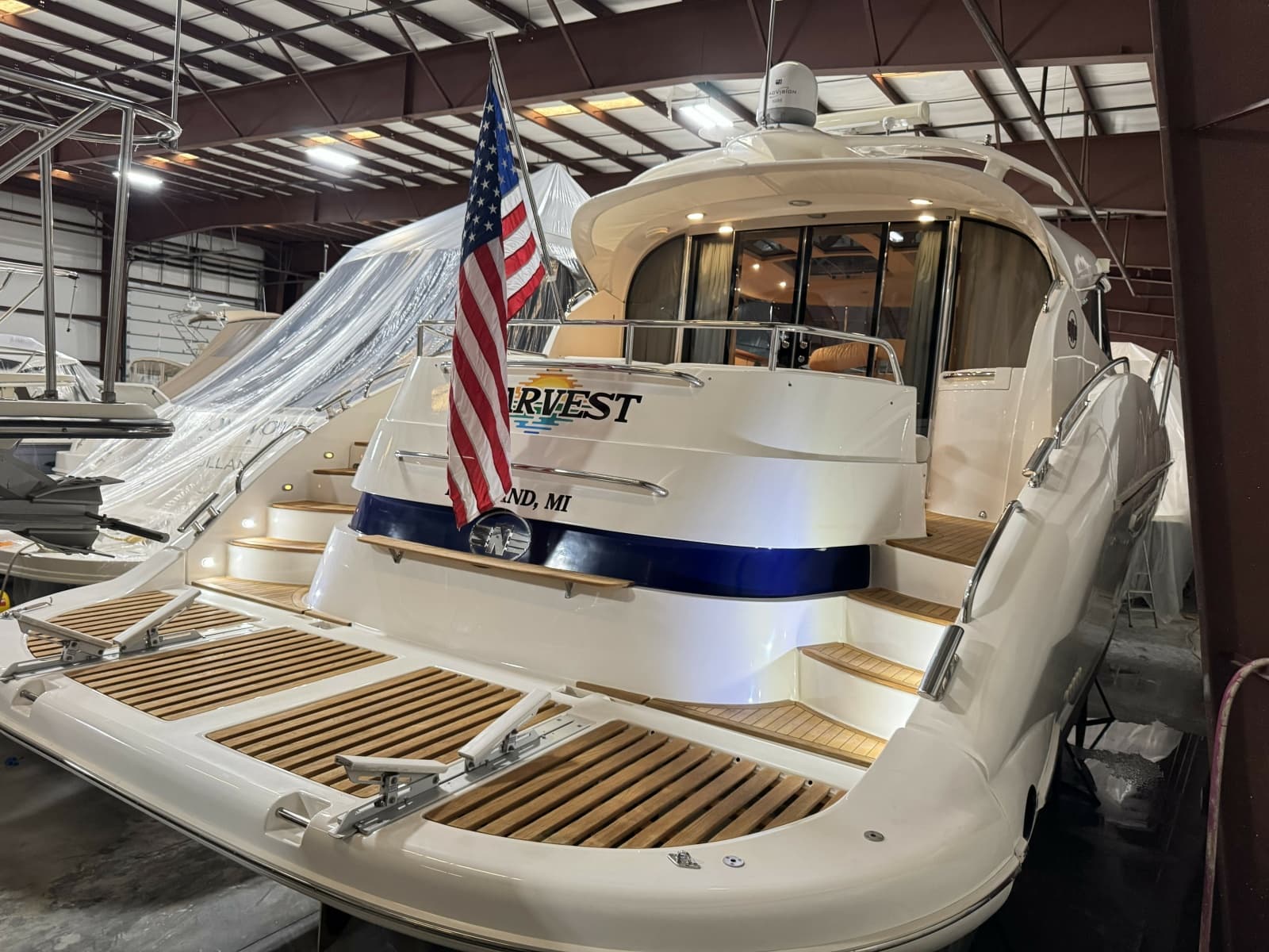 2001 Neptunus 56 Express