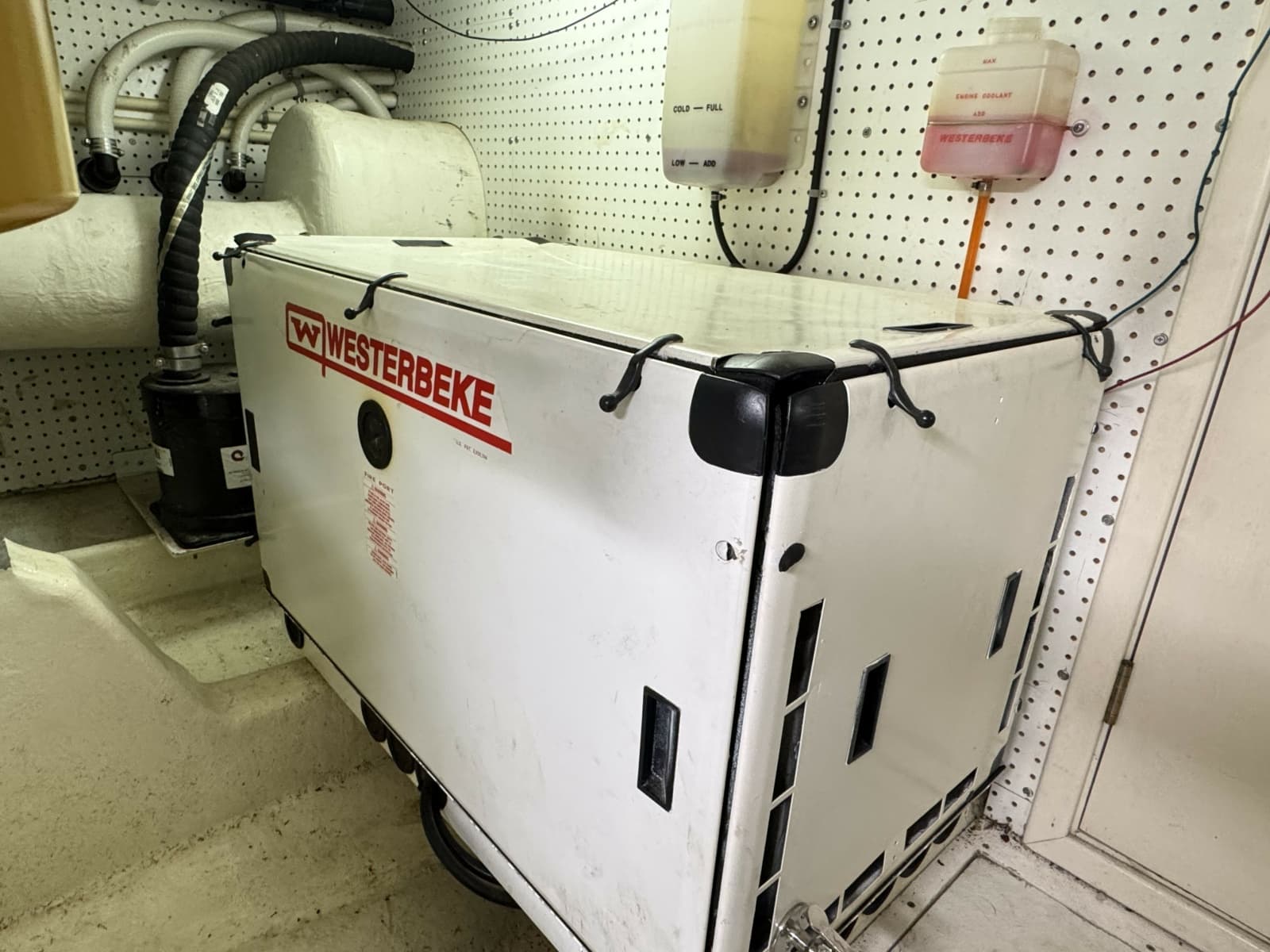 2001 Neptunus 56 Express