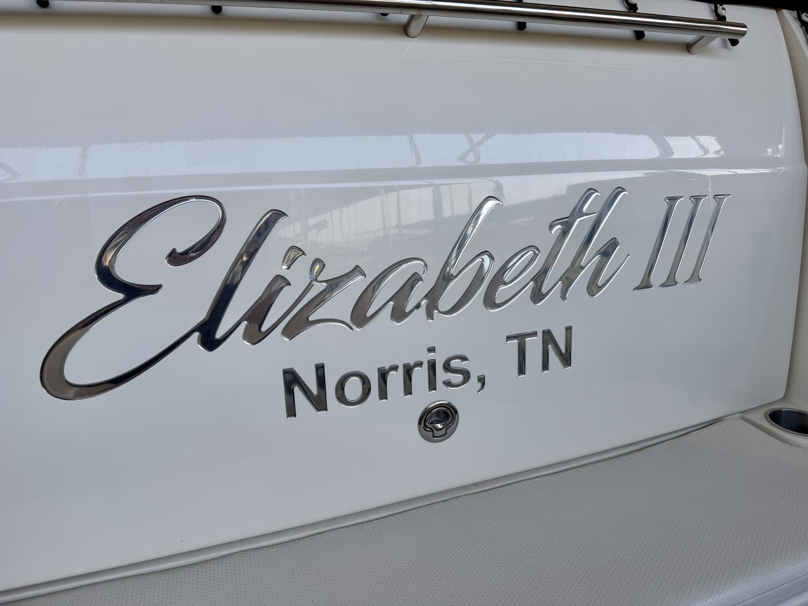 2007 Rinker 350 Express Cruiser