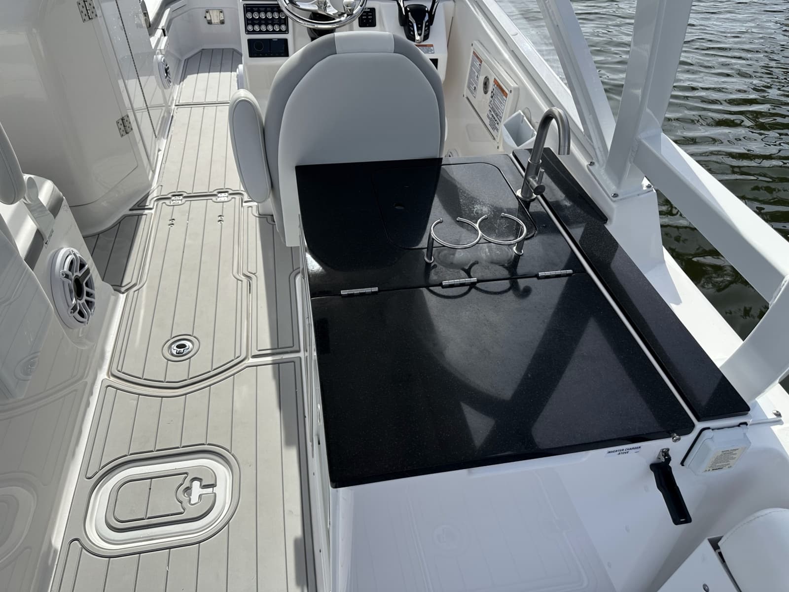 2025 Sea Fox 288 Traveler - Photo 14