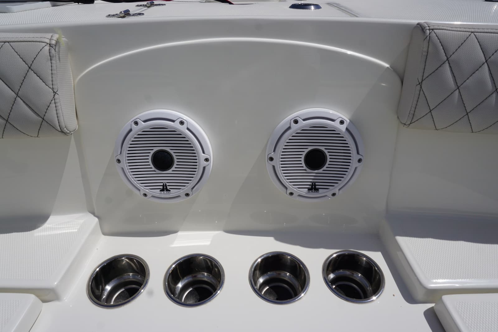 2024 23 World Cat 230 DC JL Audio Speakers (2)