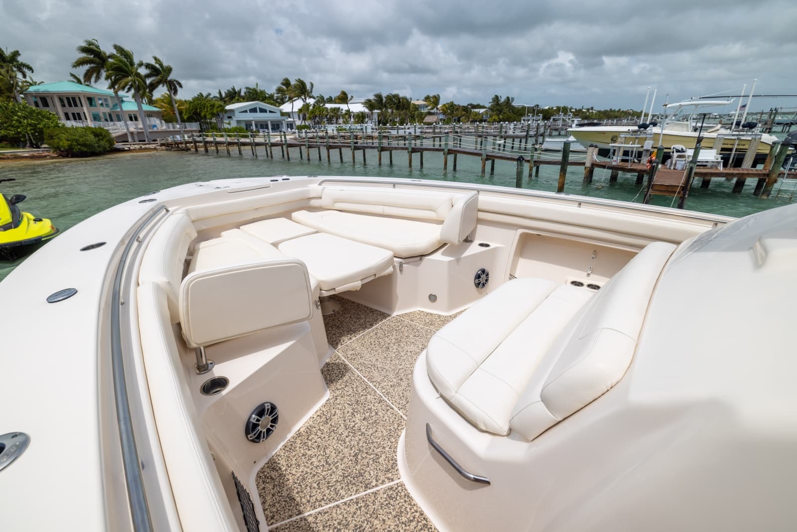 2021 Grady-White Canyon 376