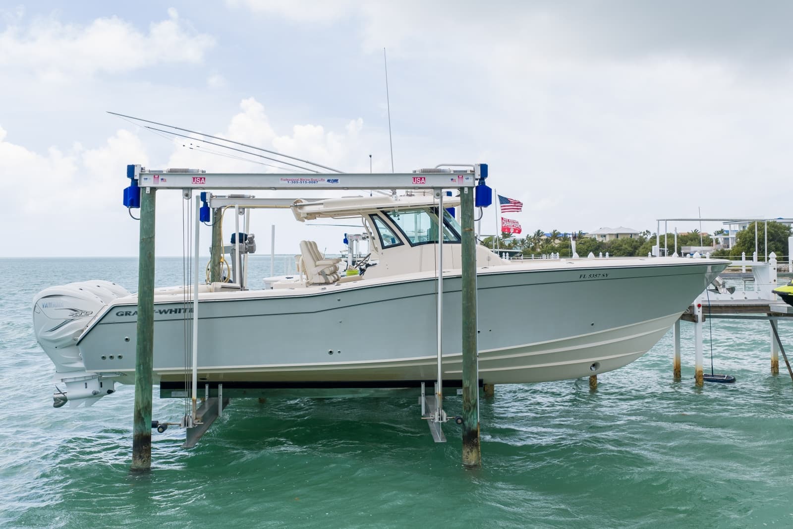 2021 Grady-White Canyon 376