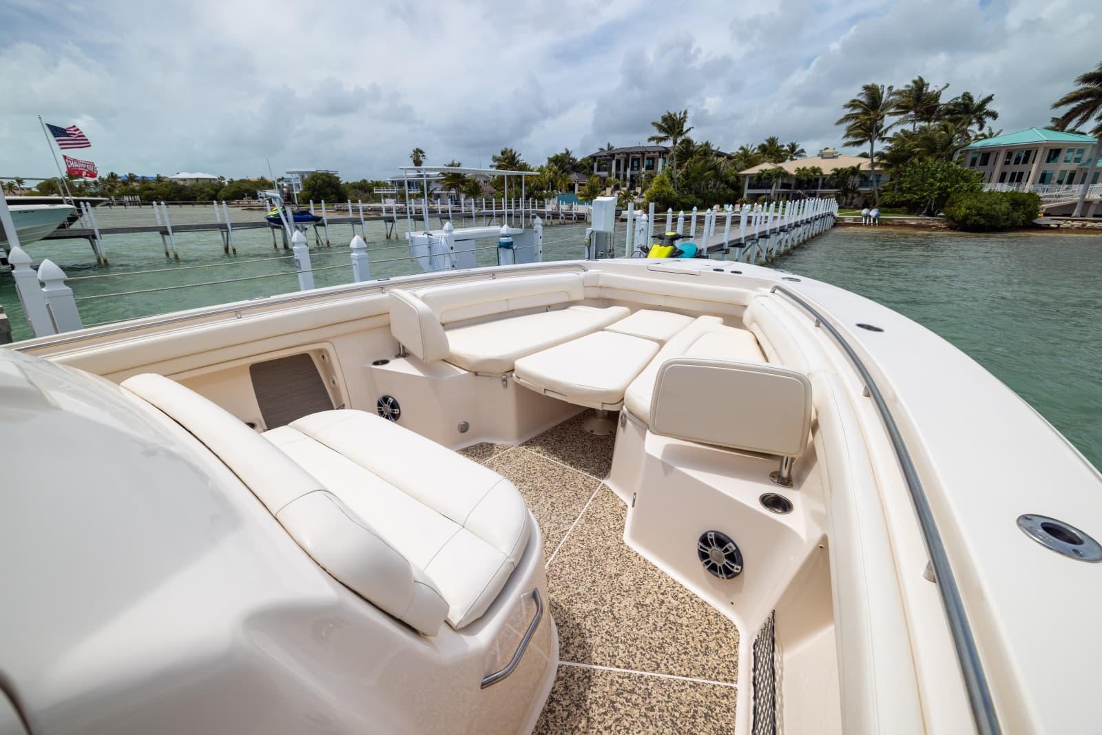 2021 Grady-White Canyon 376