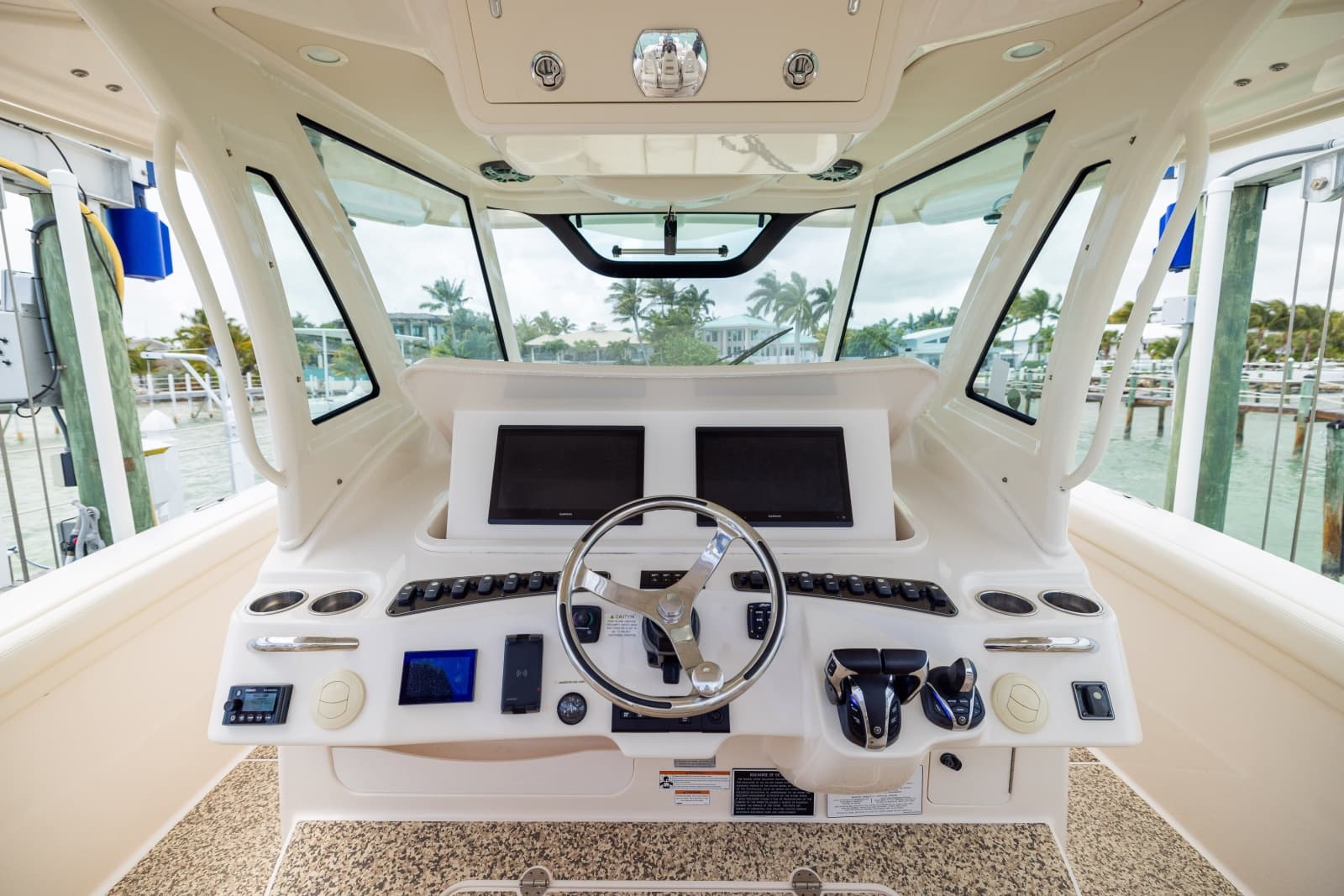 2021 Grady-White Canyon 376