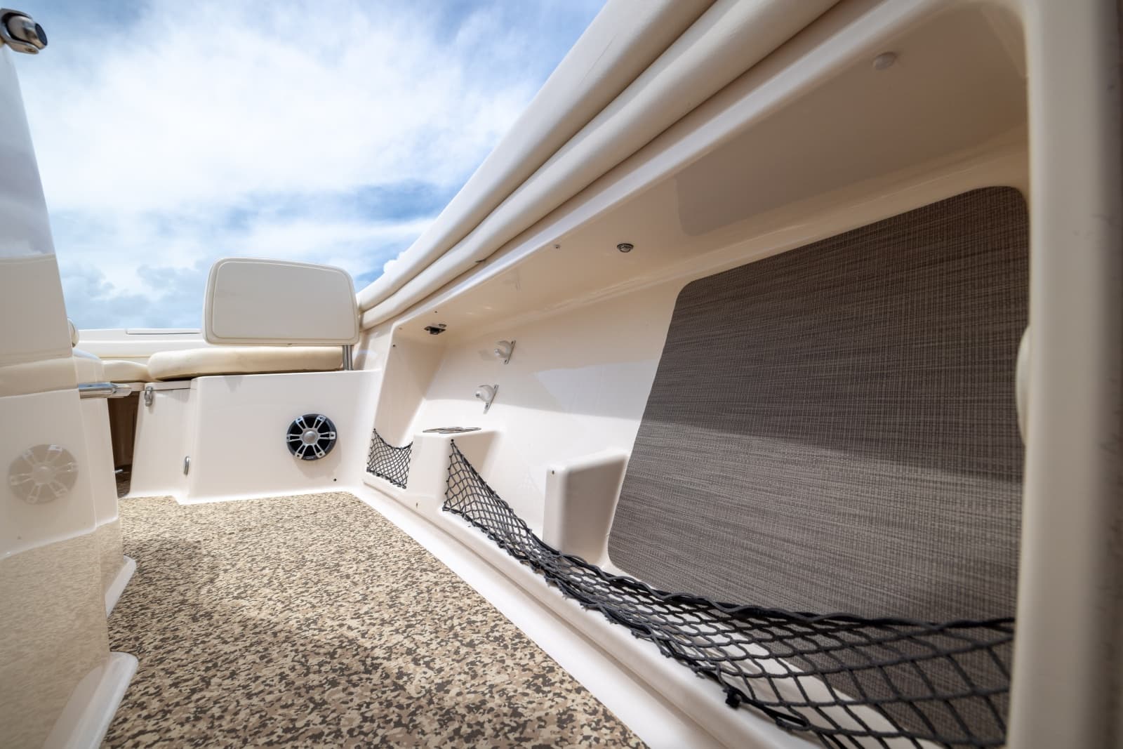 2021 Grady-White Canyon 376