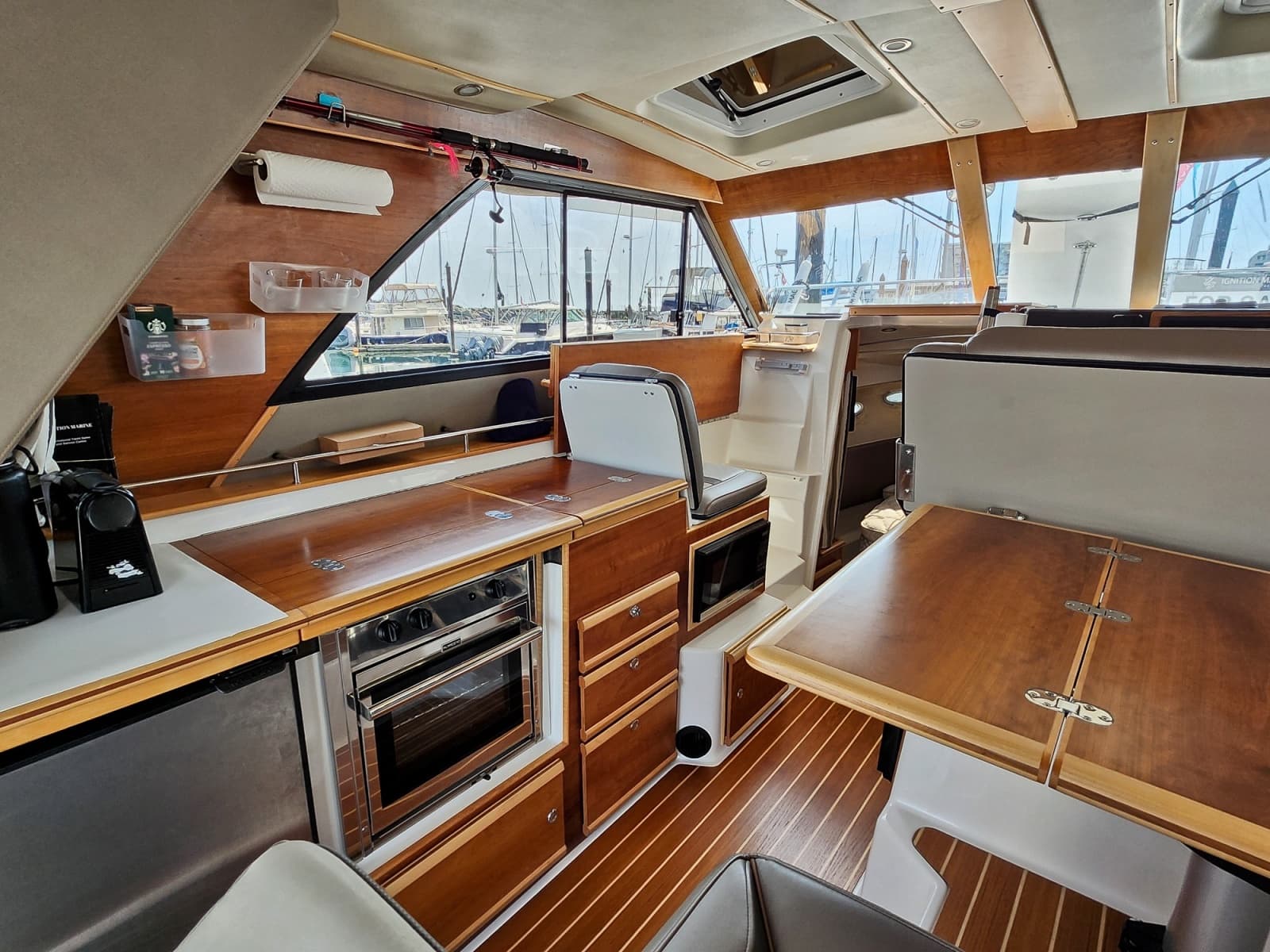 2022 Cutwater C-32 CB - Photo 10