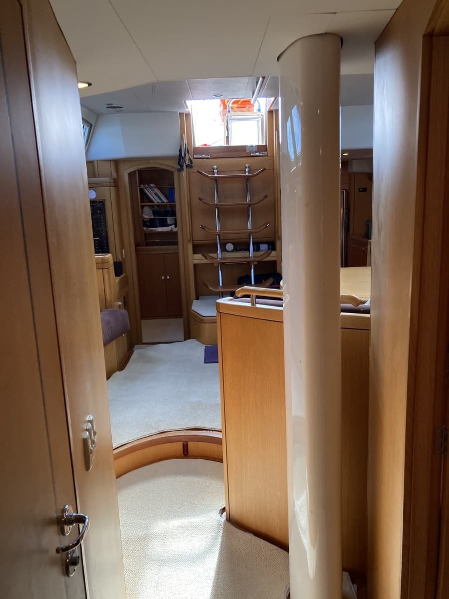2008 Oyster 56 Deck Saloon - Photo 80