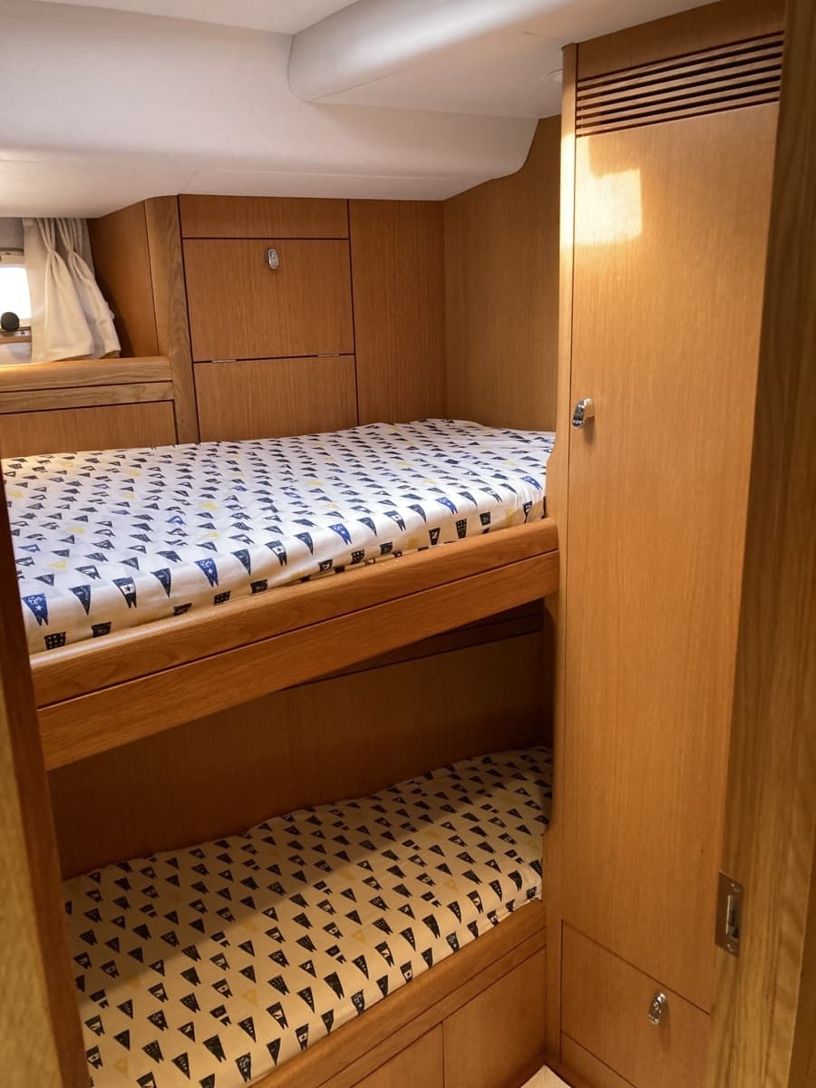 2008 Oyster 56 Deck Saloon - Photo 72