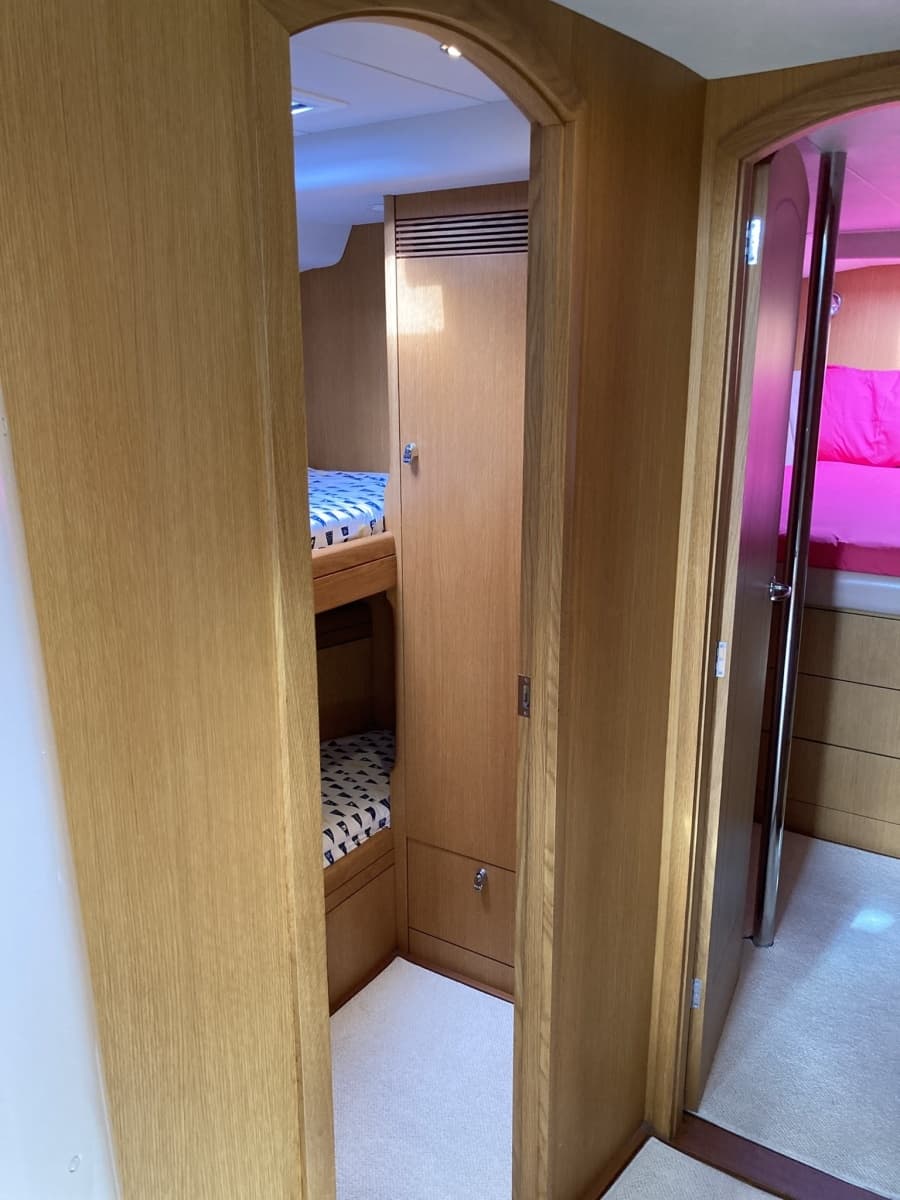 2008 Oyster 56 Deck Saloon - Photo 63