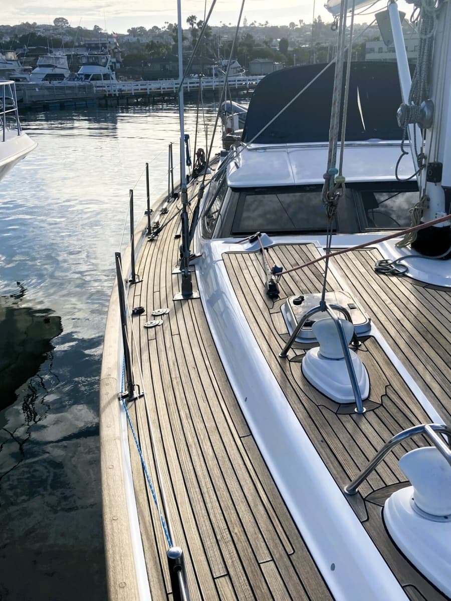 2008 Oyster 56 Deck Saloon - Photo 11
