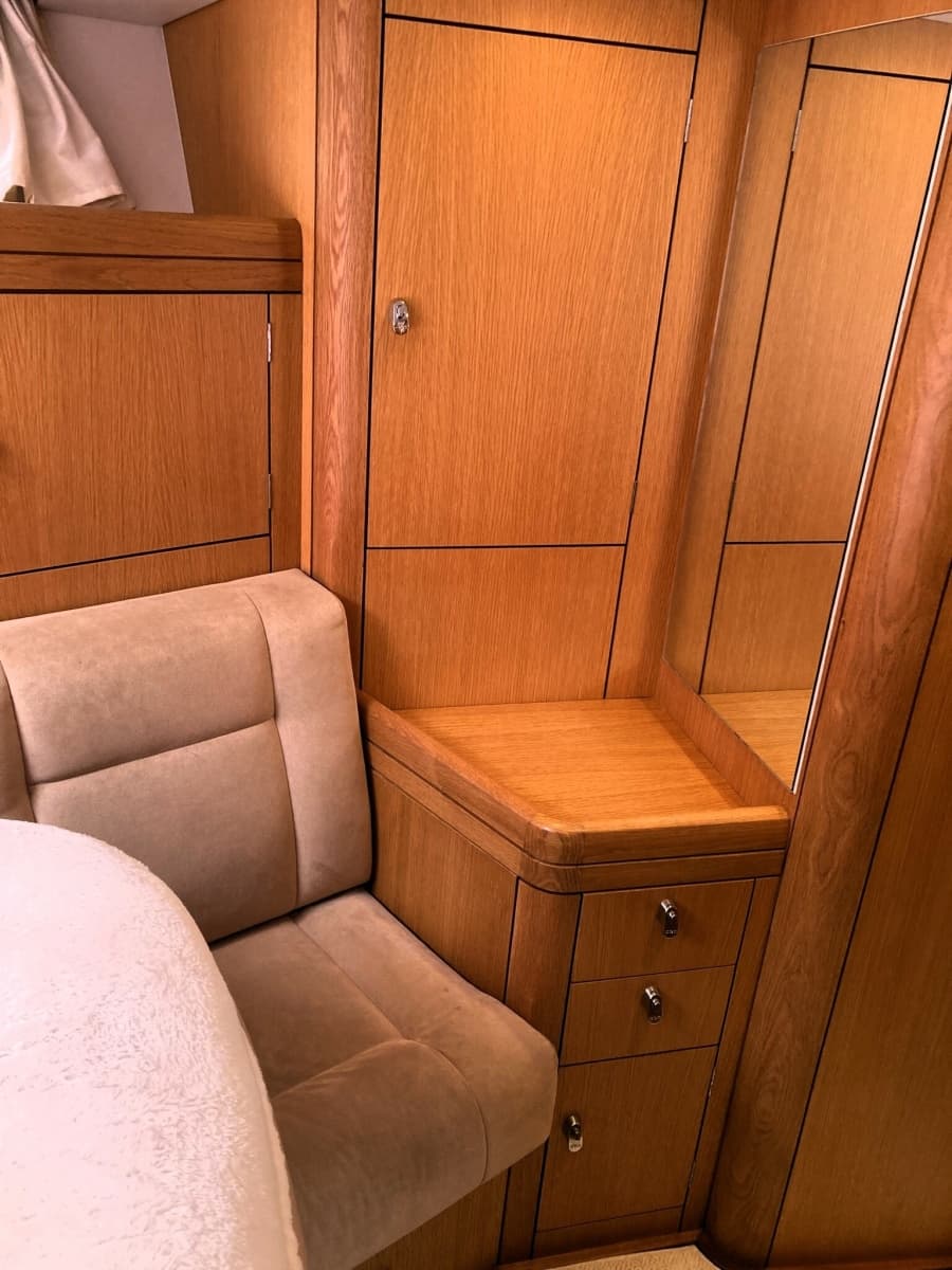 2008 Oyster 56 Deck Saloon - Photo 71