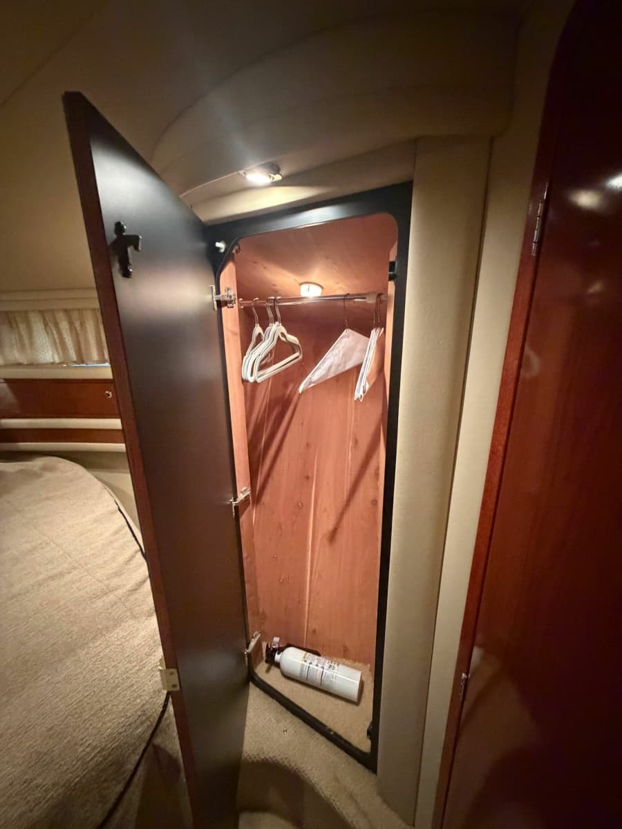 2002 Sea Ray 480 Sedan Bridge