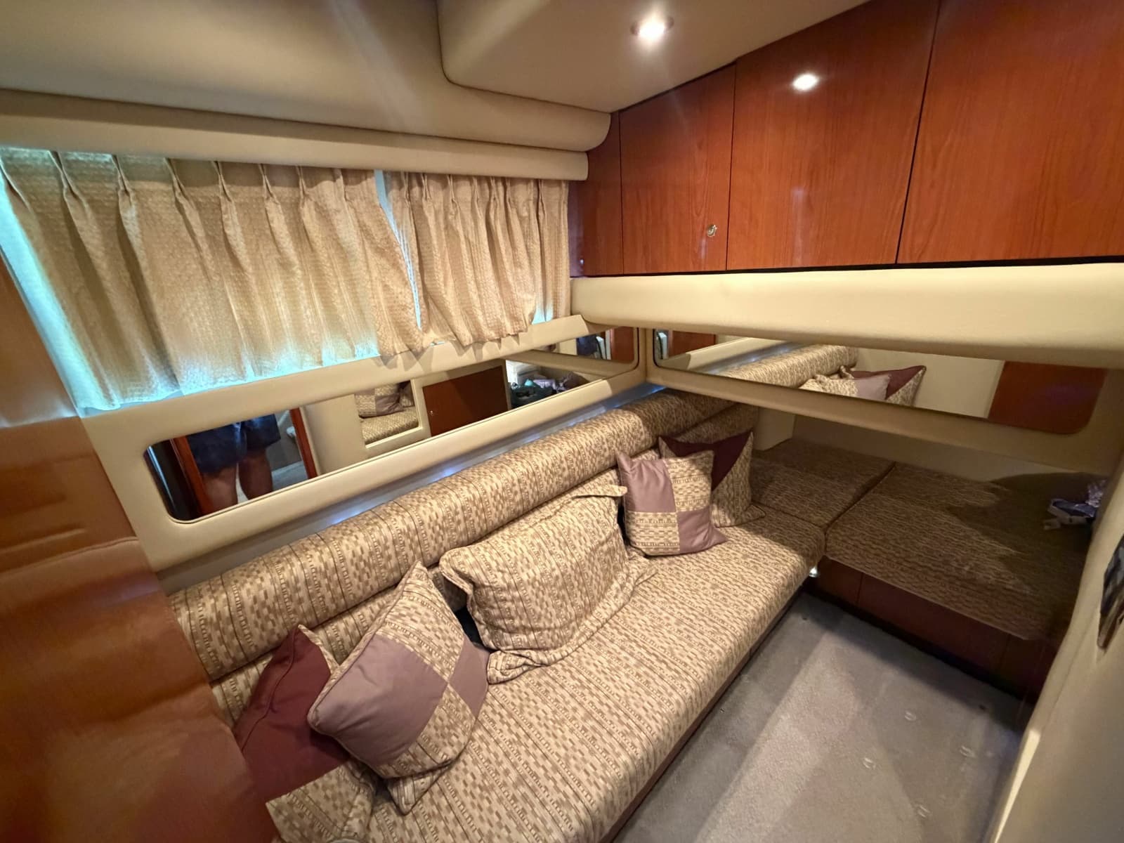 2002 Sea Ray 480 Sedan Bridge