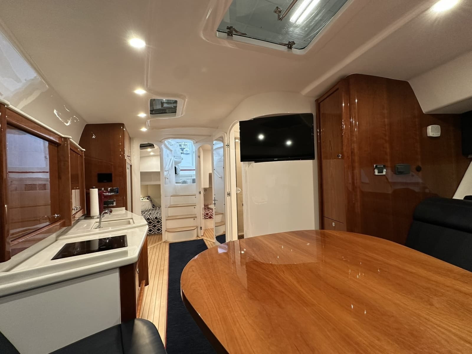 2020 Intrepid 475 Sport Yacht