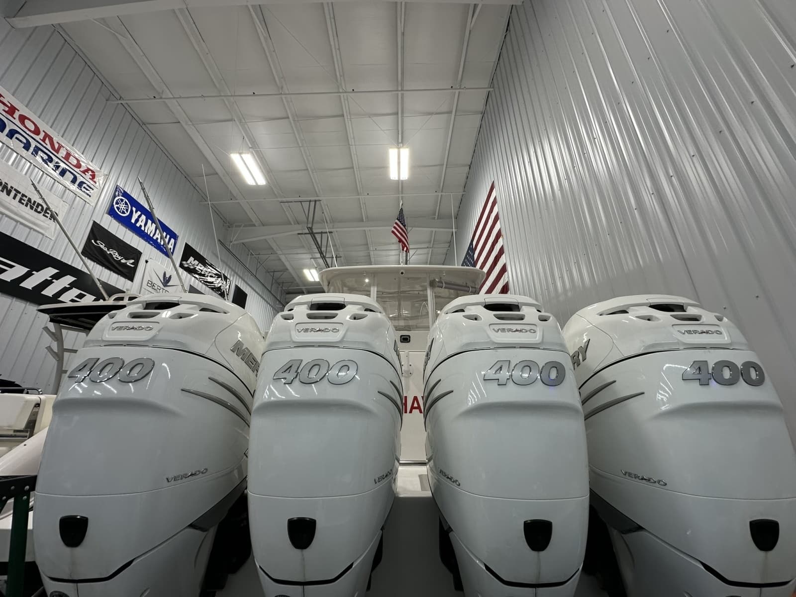 2020 Intrepid 475 Sport Yacht