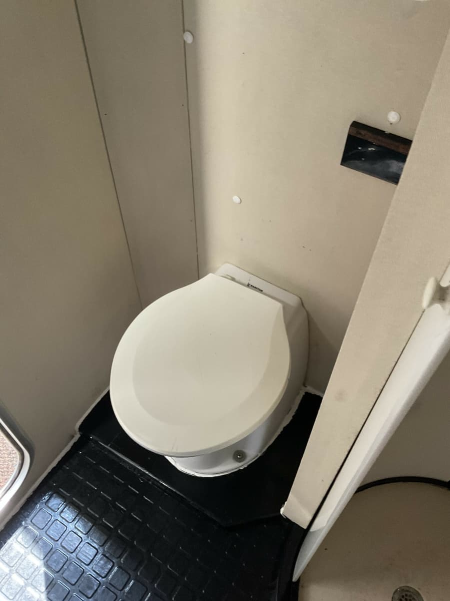 1988 Mainship Mediterranean