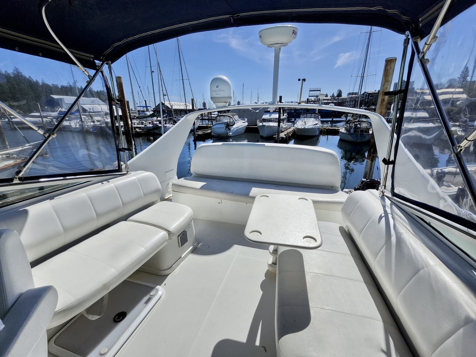 2007 Carver 36 Mariner