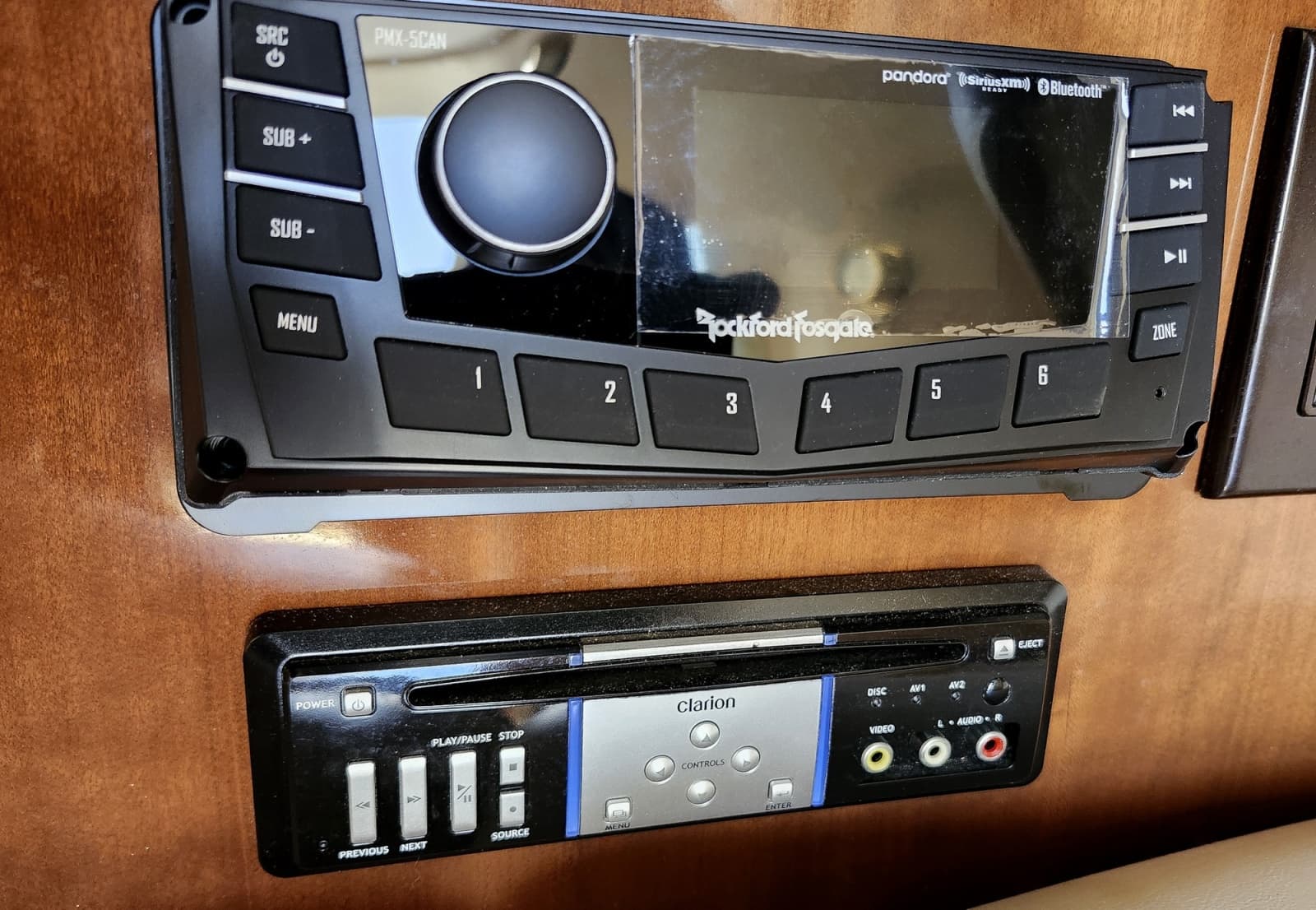 2007 Carver 36 Mariner