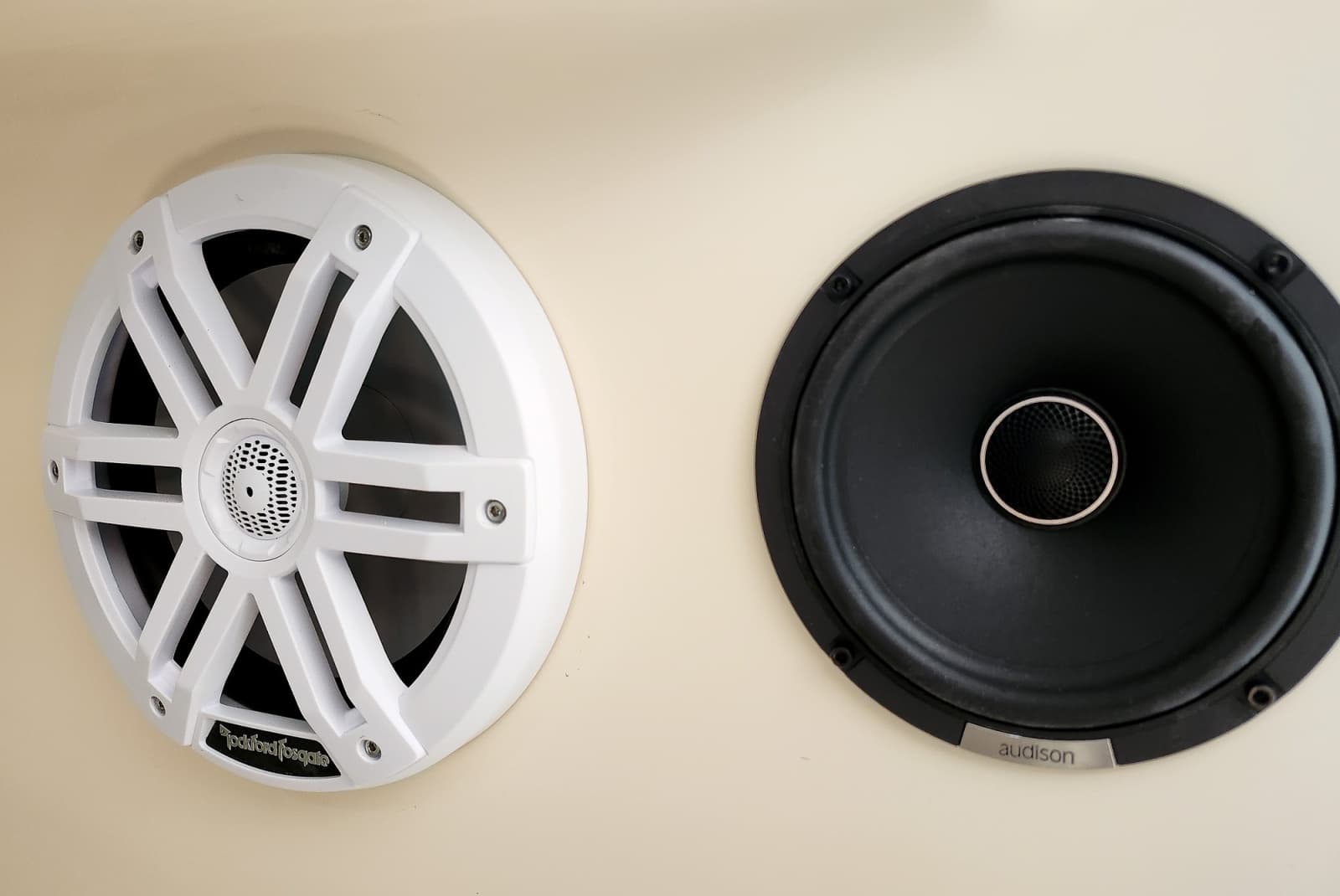 2007 Carver 36 Mariner