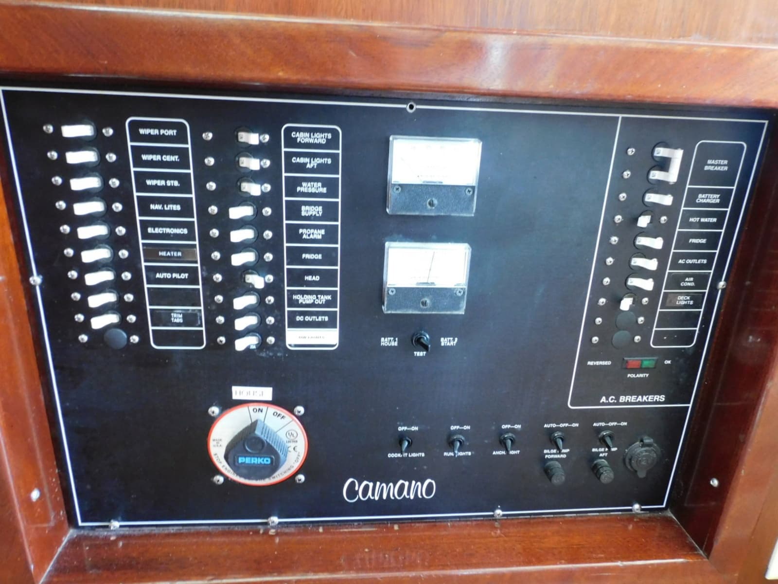 2000 Camano Troll 31