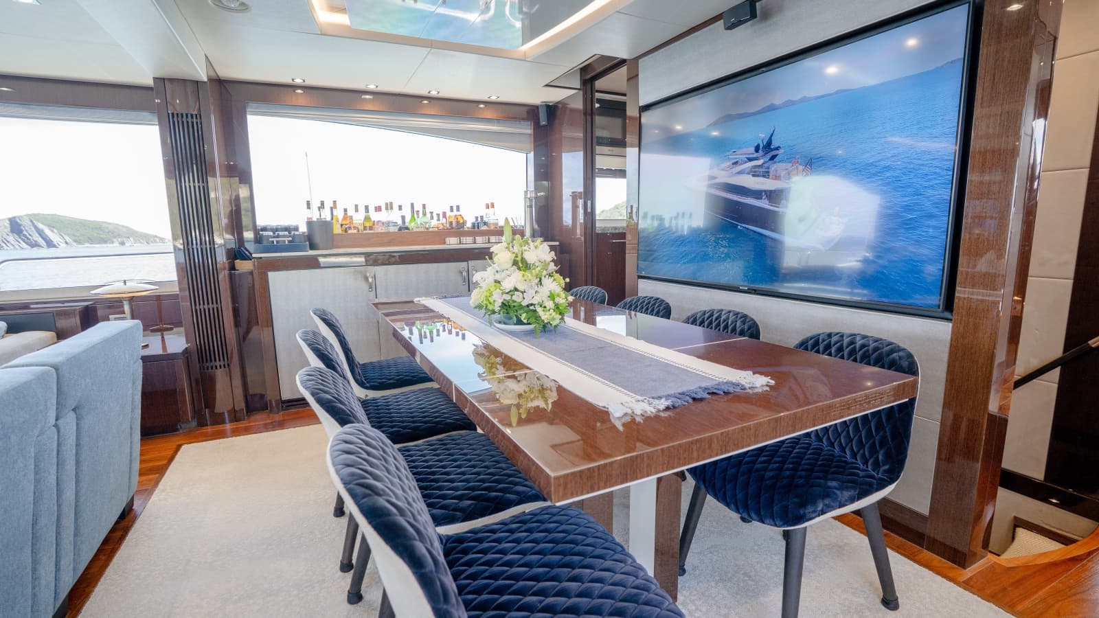 2017 Sunseeker 86 Yacht - Photo 32