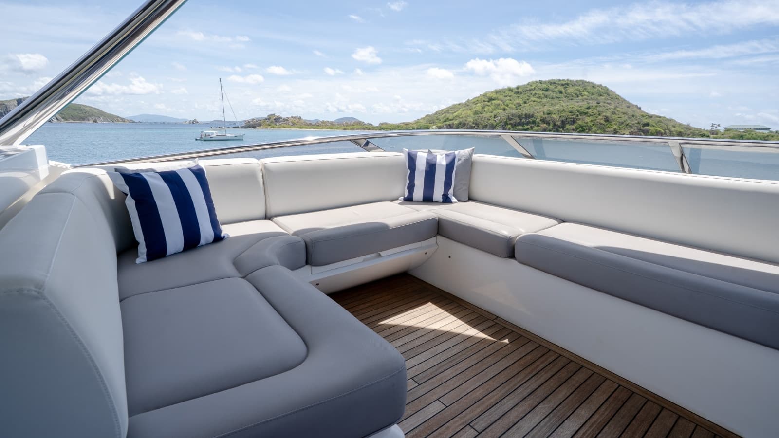 2017 Sunseeker 86 Yacht - Photo 106