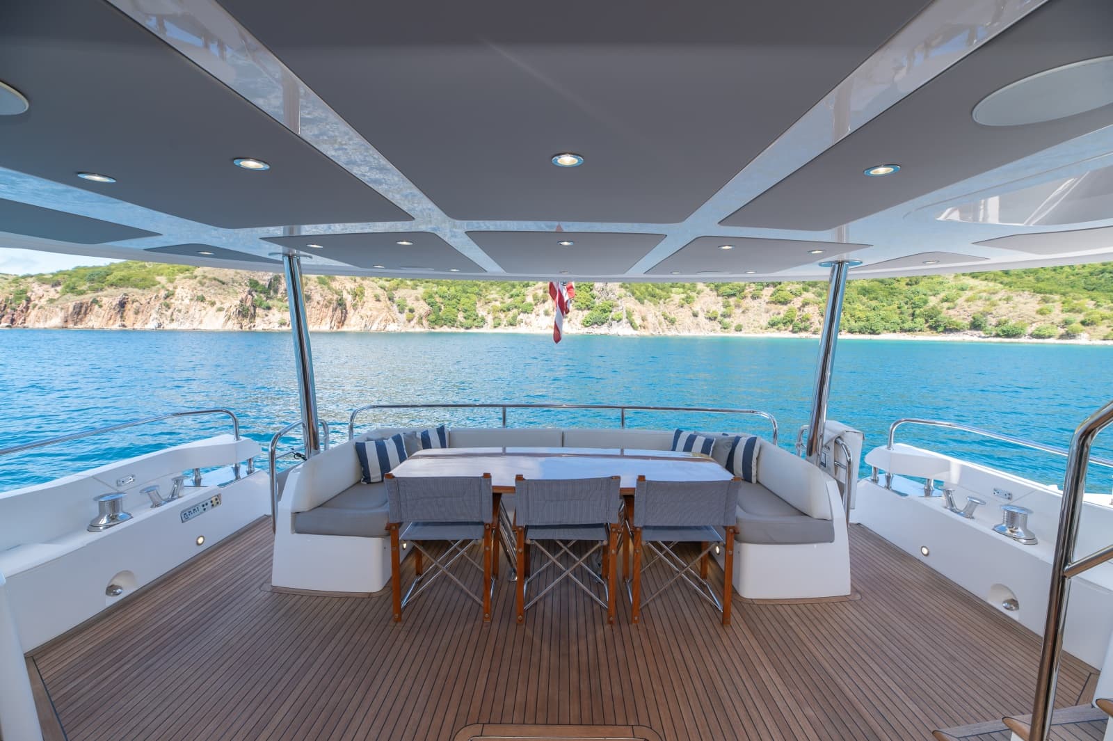 2017 Sunseeker 86 Yacht