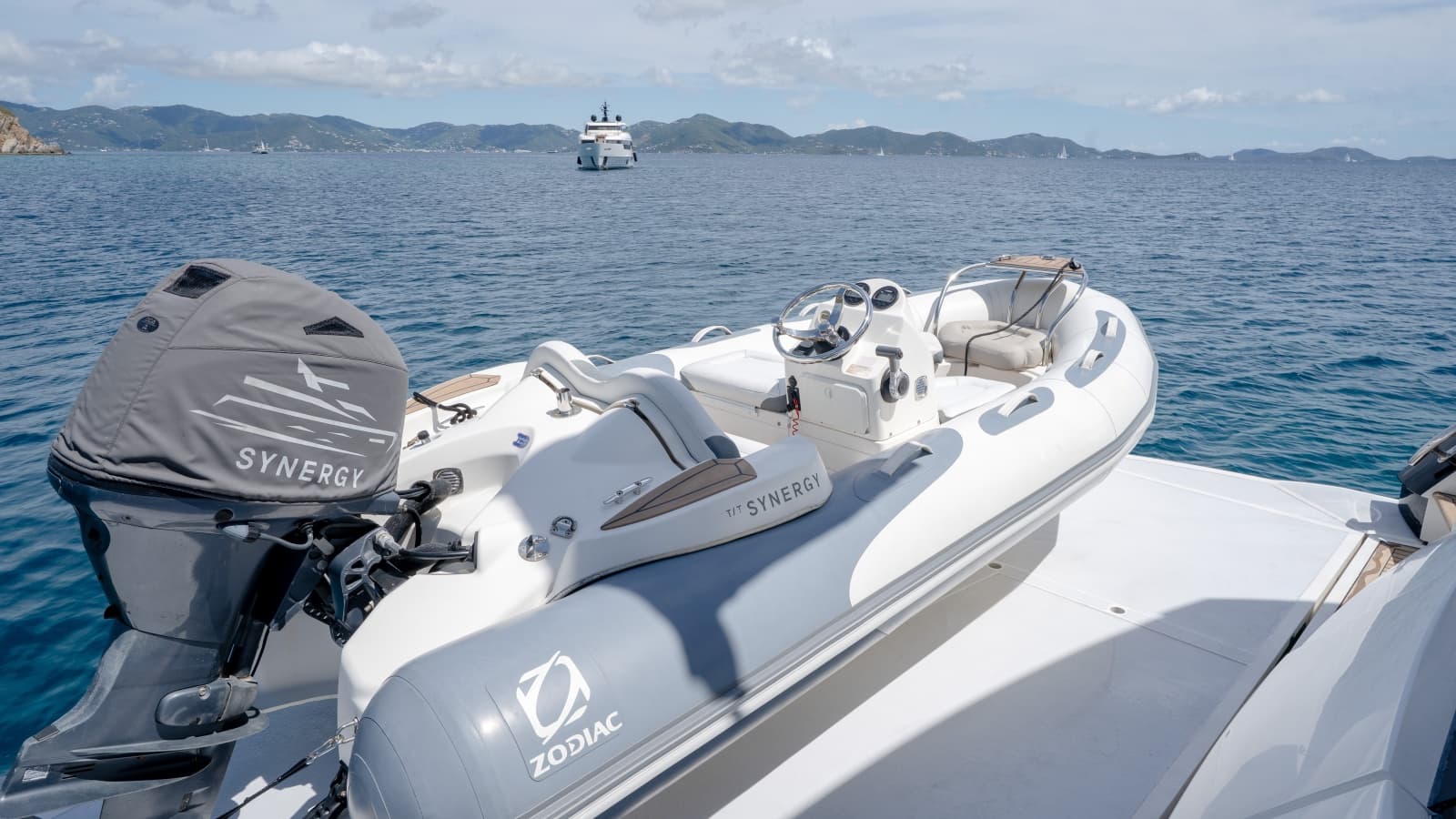 2017 Sunseeker 86 Yacht - Photo 19