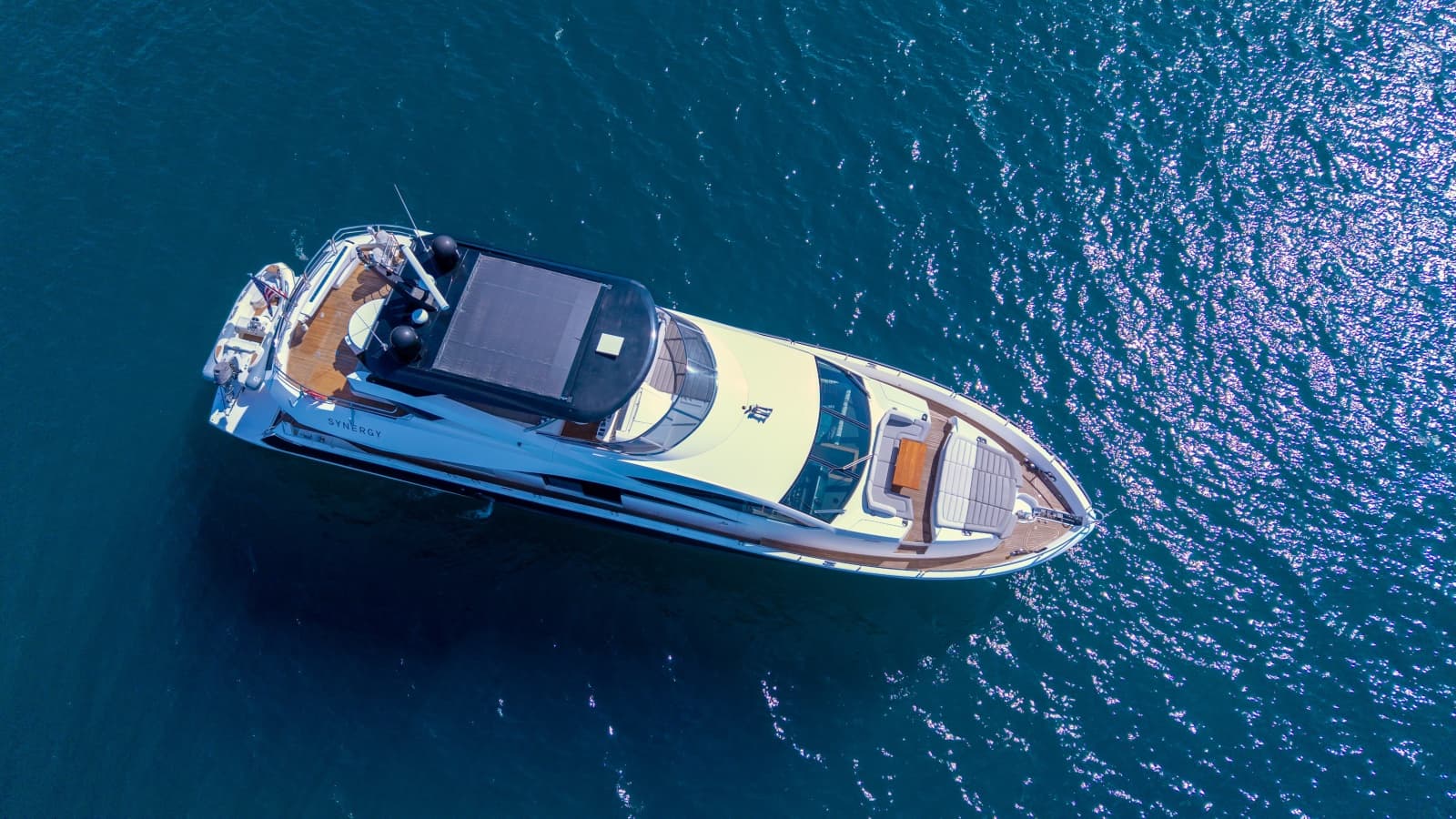 2017 Sunseeker 86 Yacht