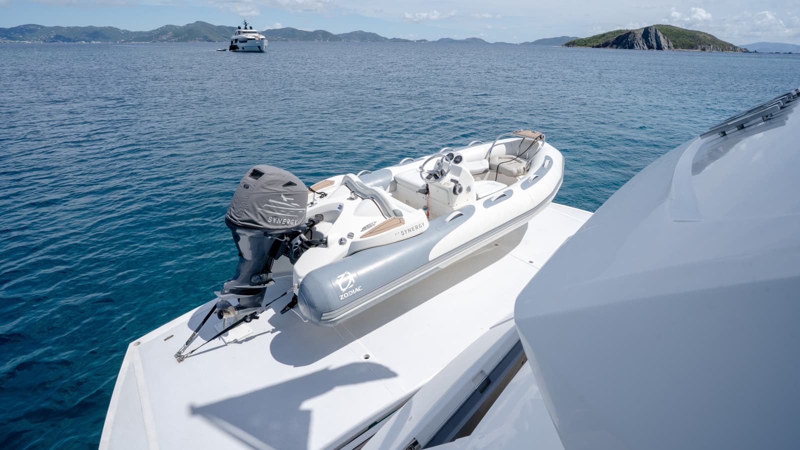 2017 Sunseeker 86 Yacht - Photo 18