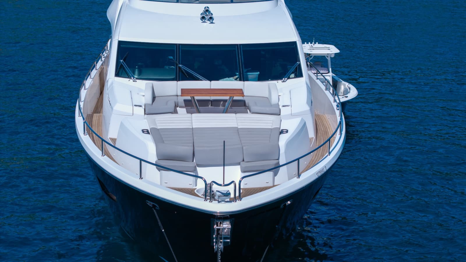 2017 Sunseeker 86 Yacht