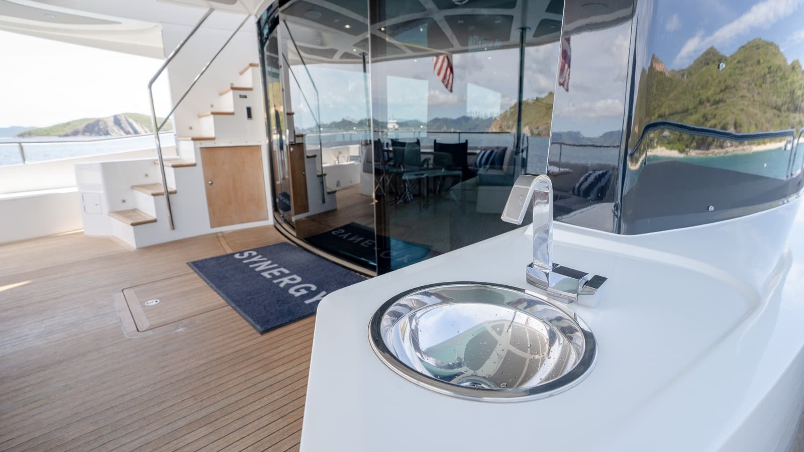 2017 Sunseeker 86 Yacht - Photo 27