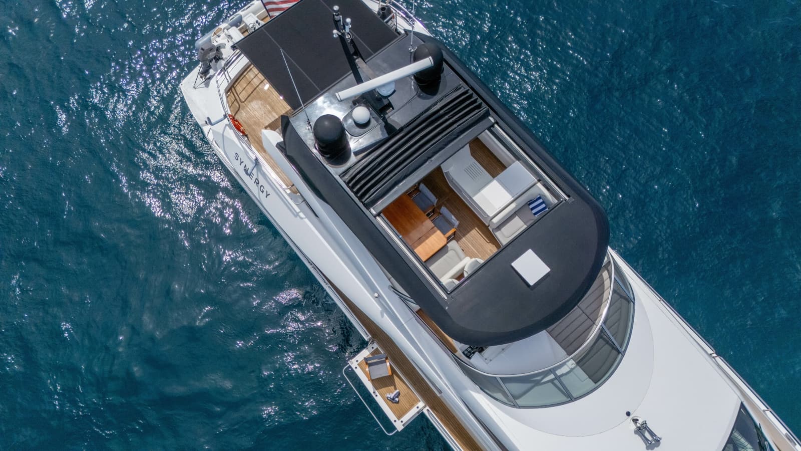 2017 Sunseeker 86 Yacht - Photo 12