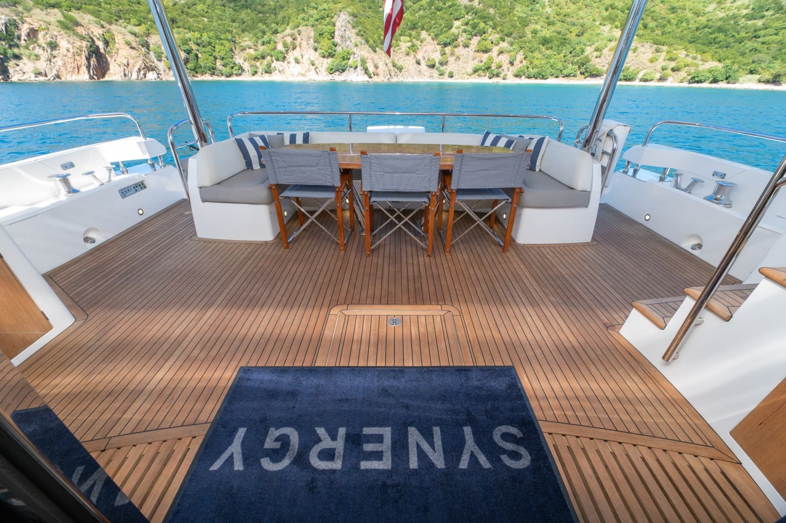 2017 Sunseeker 86 Yacht